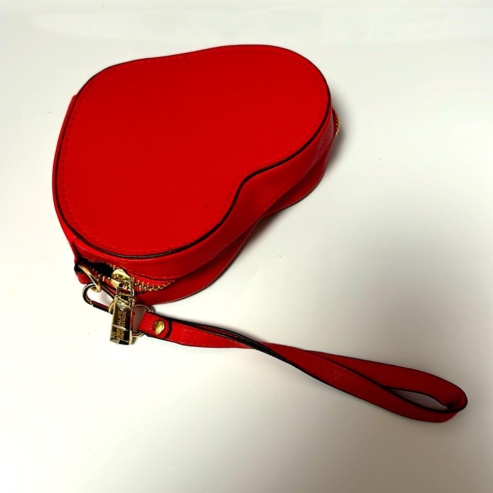 Beautiful red heart bag perfect for date night